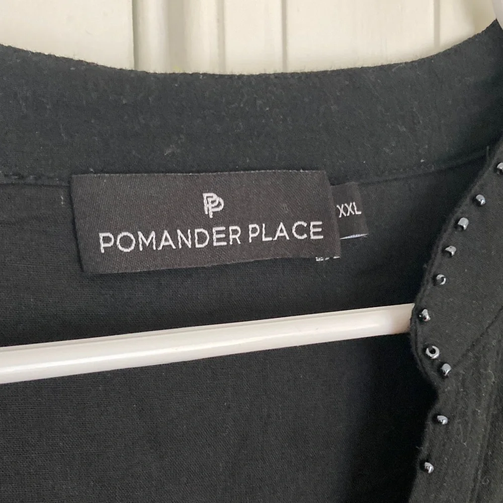 New: Pomander Place V-Neck Ophelia Drop Waist Coverup Dress. Black. Size XXL